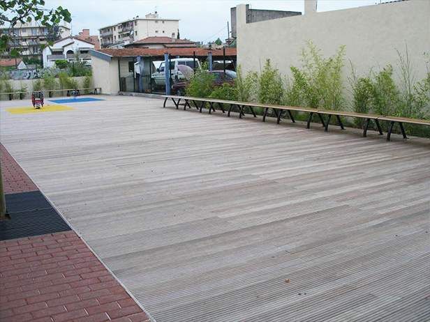 sol-et-style-projet-categorie-espaces-publics-terrasse-banc-piste